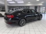 Skoda Superb 2.0 TDI L&K*ACC*DCC*CANTON*MEMO*COLUMBUS* - Skoda Superb mit Diesel-Antrieb: Limousine
