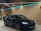 Audi RS3 Lim. 2.5 TFSI quattro*R19*VMAX 280km/h*HiFi* - : Vmax