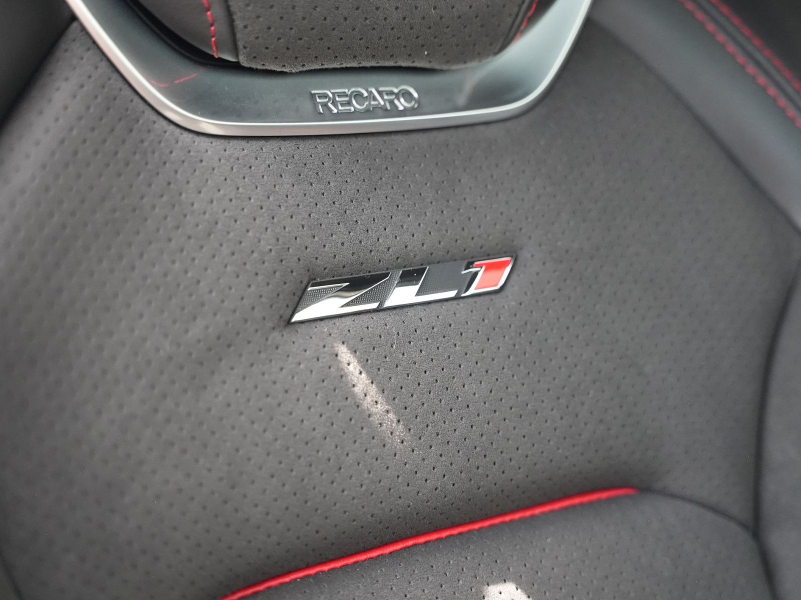 Fahrzeugabbildung Chevrolet Camaro ZL1-1LE Hennessey HPE850 CARBON AERO