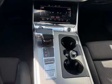 Audi A6 - 11