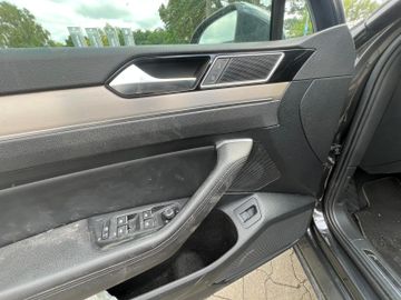 Volkswagen Passat Variant - 10
