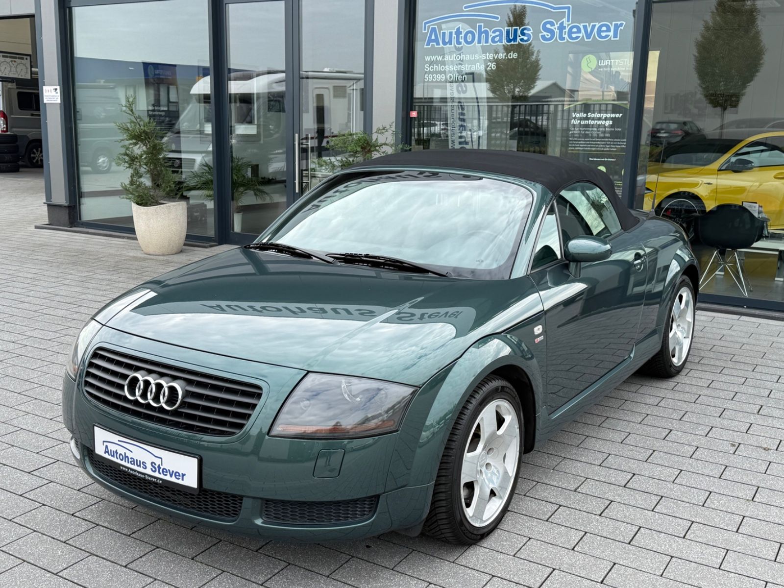Fahrzeugabbildung Audi TT Roadster 1.8T quattro S-Line CABRIO LEDER SHZ