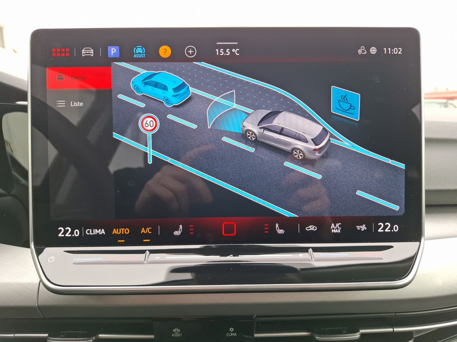 Fahrzeugabbildung Volkswagen Golf VIII Variant TSI Life Standhzg. LED Navi AI