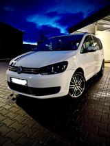 Volkswagen VW Touran 1.6 bluemotion - Volkswagen Touran aus 2011: Bluemotion