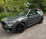 BMW X5 M50i, Garantie,22 Zoll, Carbon,Laser - gebrauchte BMW X5 M50 aus dem Jahr 2021