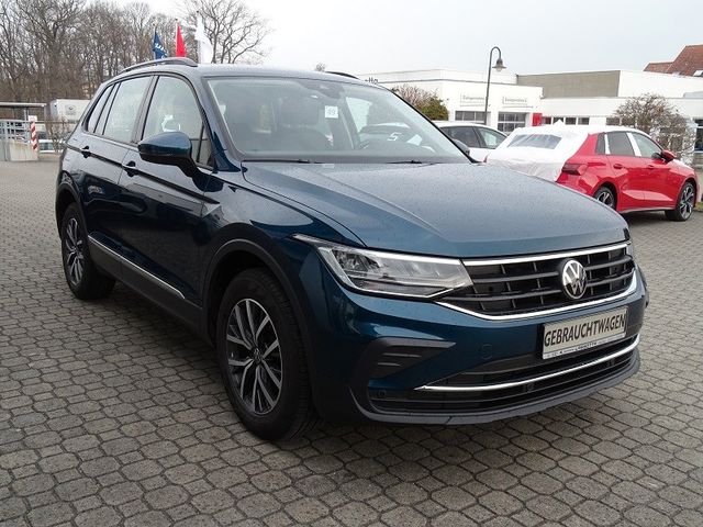 Tiguan 1.5 TSI Life - LED / Navi / Winter-Paket