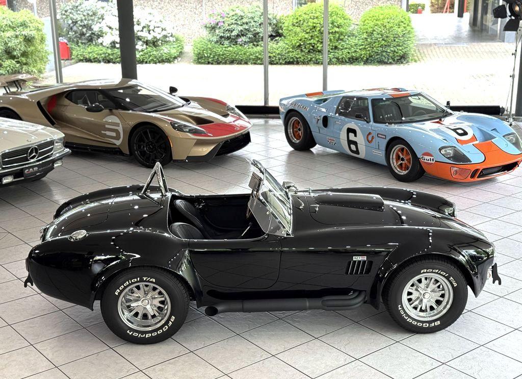 Cobra 427 Shelby Cobra by Superformance 7.0 V8  551 PS