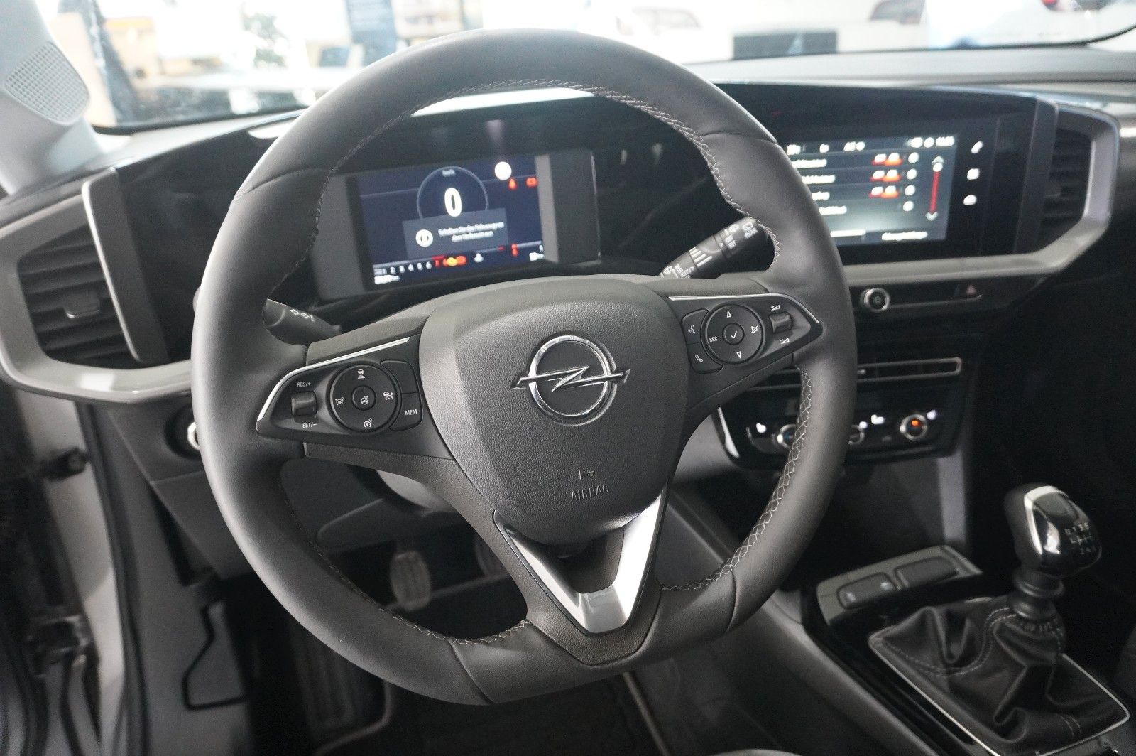 Fahrzeugabbildung Opel Mokka ELEGANCE 1.2T NAVI/LED/KAMERA/SPORT/SH/DAB