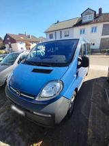 Opel Vivaro A 9 Sitzer - Opel Vivaro mit Benzin-Antrieb