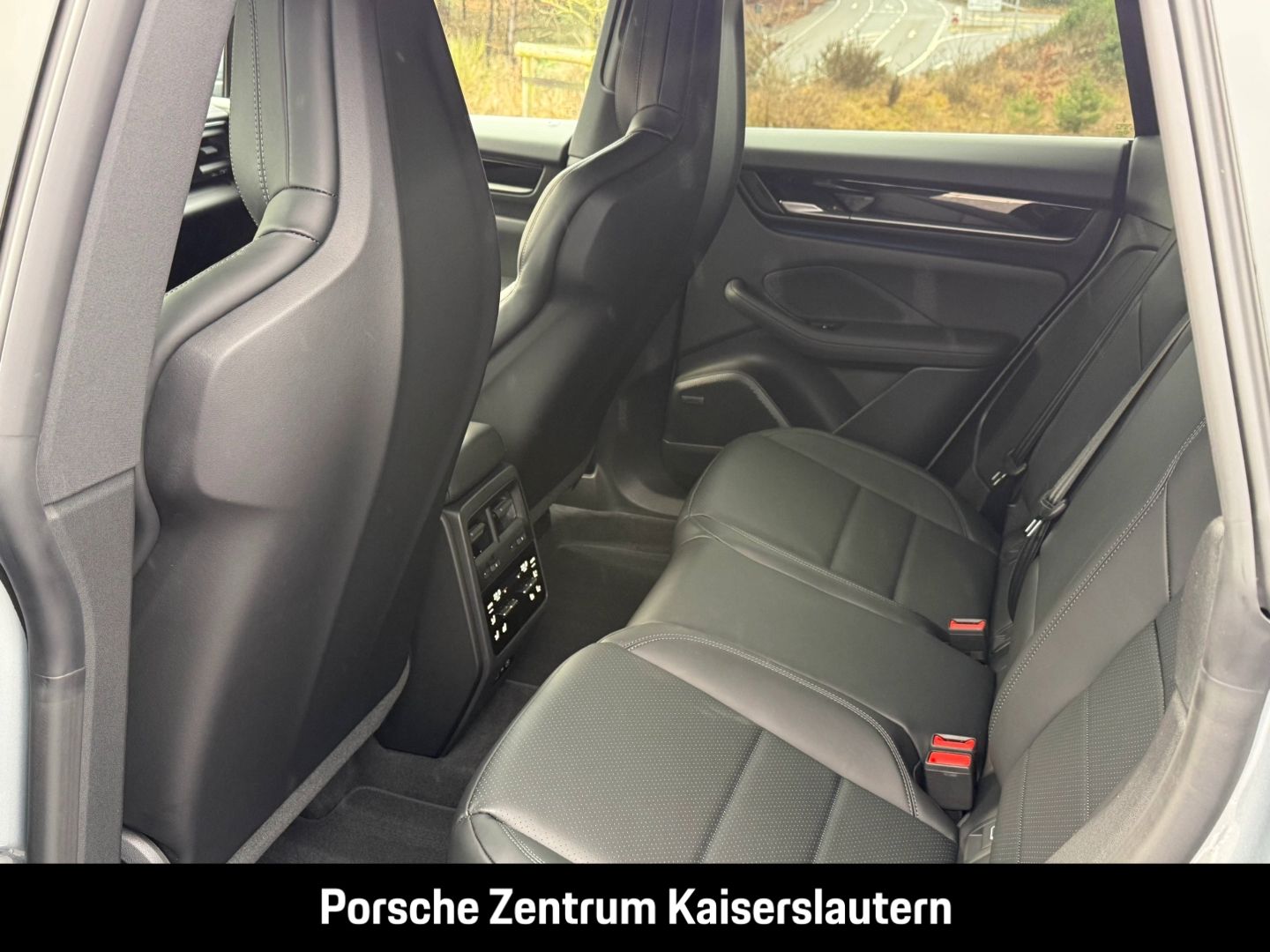 Porsche Macan - Bild 31
