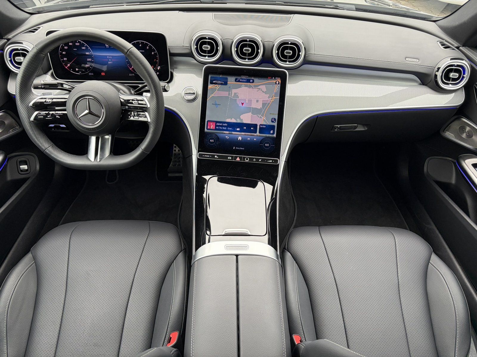 Fahrzeugabbildung Mercedes-Benz CLE 300 4M AMG*FAP+*BURMESTER+PANO*SITZKLIMA