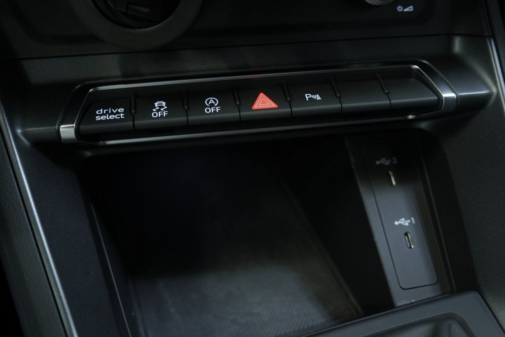 Audi Rsq3