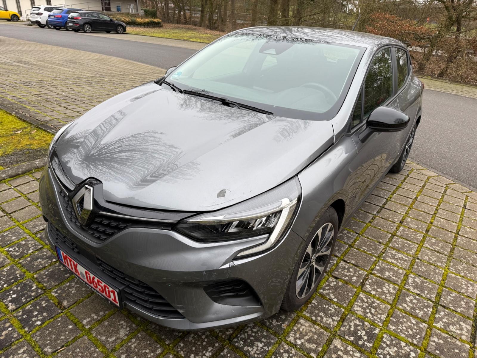 Renault Clio TCe 90 Equilibre 5tkm Klima PDC Sitzheizung