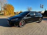 Hyundai i30 Fastback N Performance - Hyundai i30 mit Benzin-Antrieb: Sportwagen