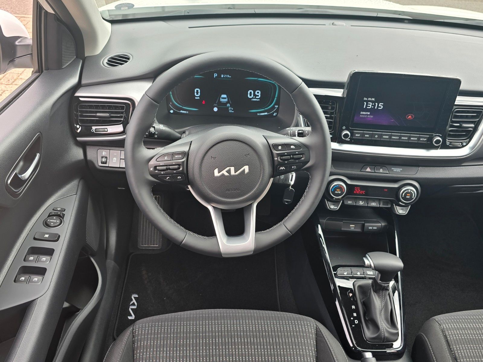 Fahrzeugabbildung Kia Stonic 1.0T 100 DCT Vision STD