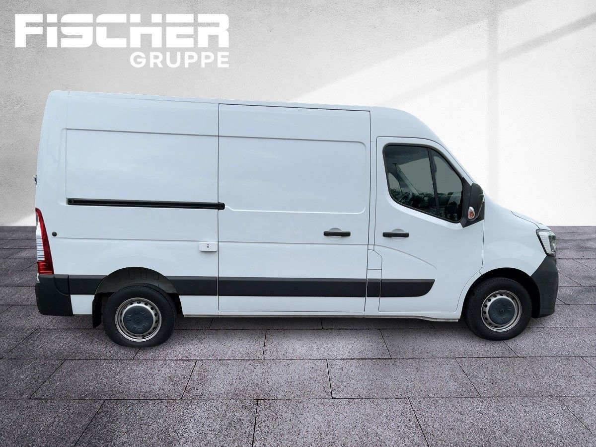 Fahrzeugabbildung Renault Master L2H2 3,3t Blue dCi 150 AHK Automatik
