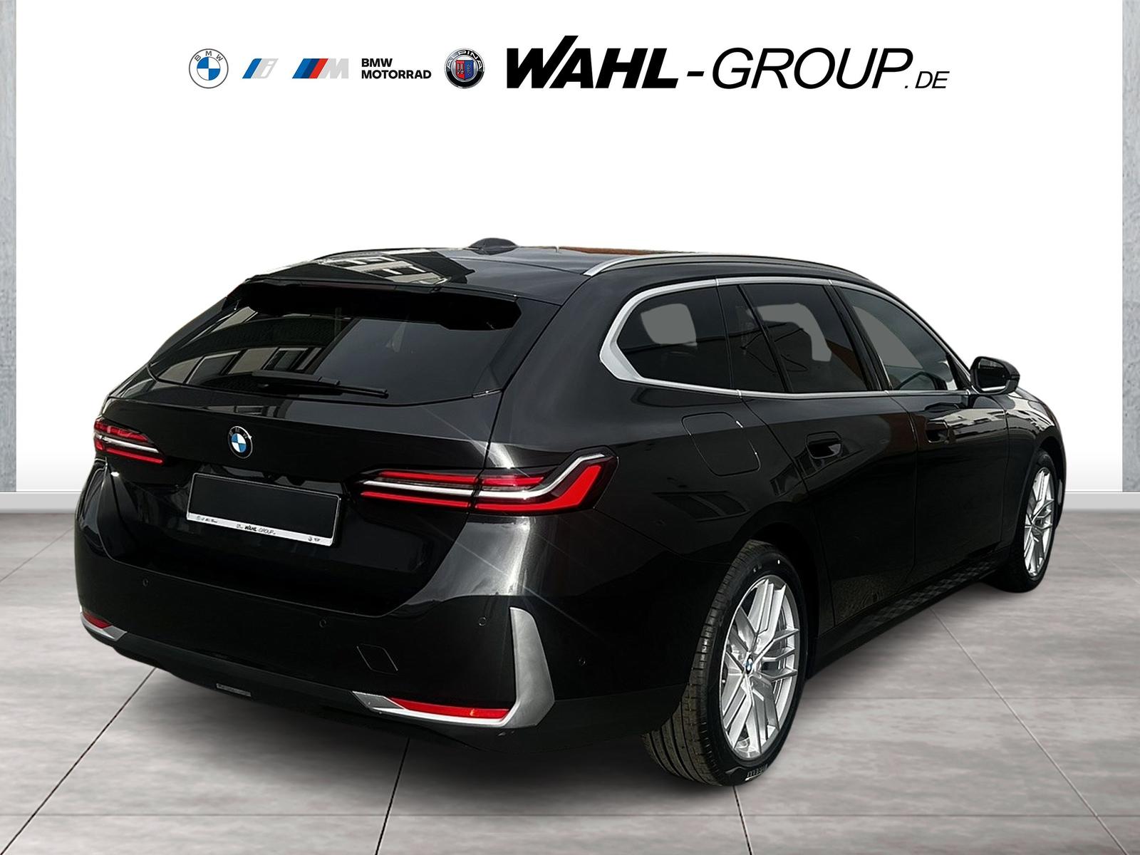 BMW 520d Touring AHK HeadUp Adapt LED HarmanKardon I