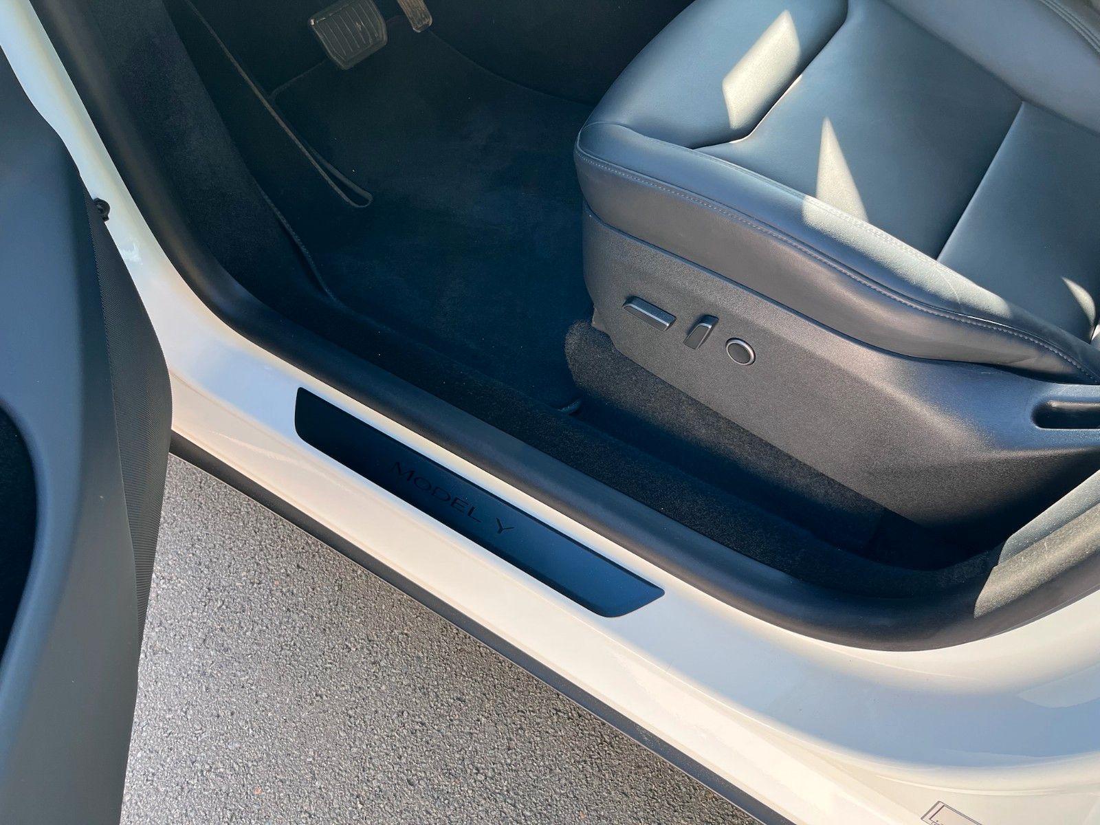 Tesla Model Y RWD | BYD Akku | AHK | 1.Hand foto 10