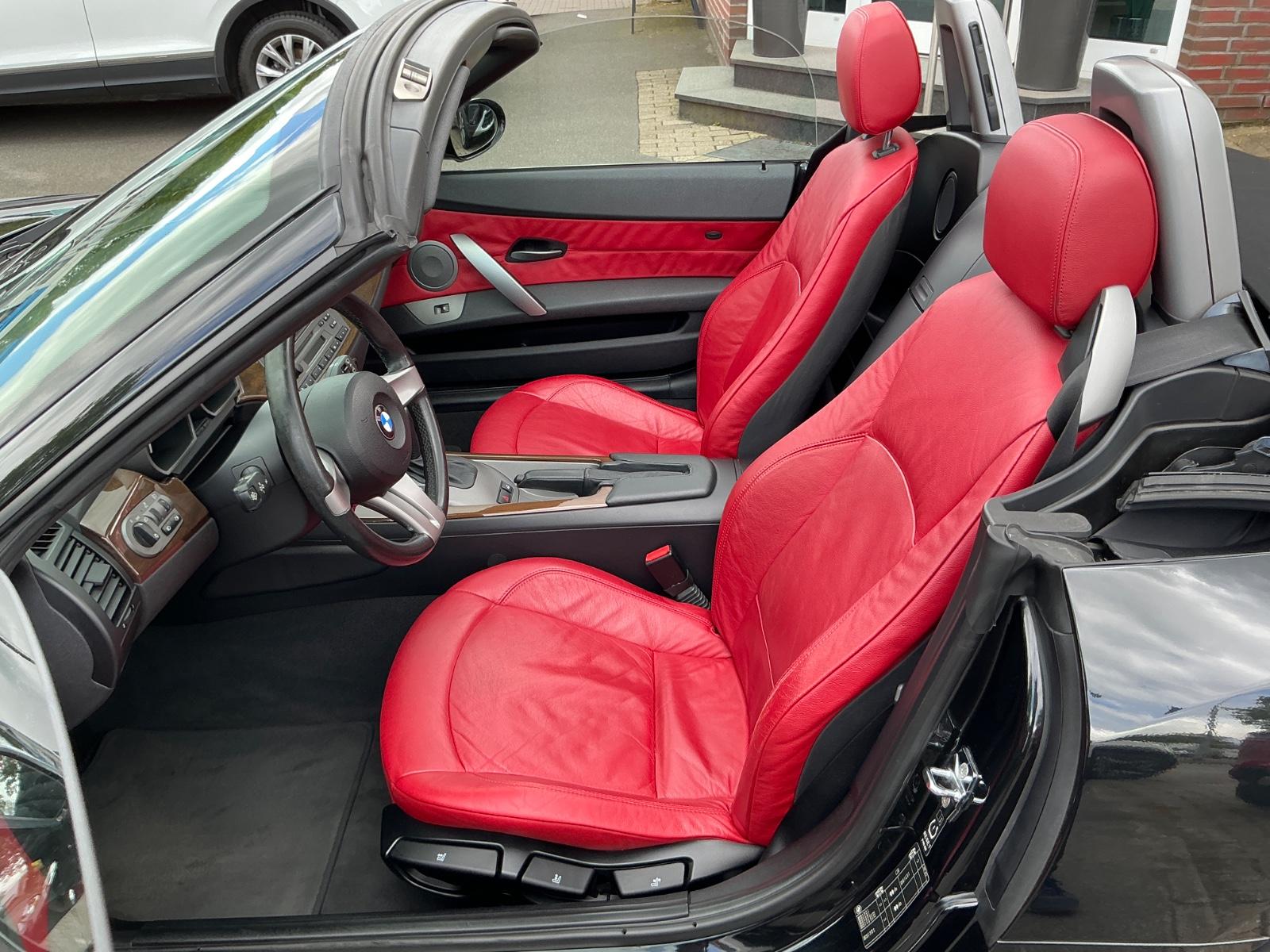 BMW Z4 2.2i 170ch BVA Sièges cuir chauffants