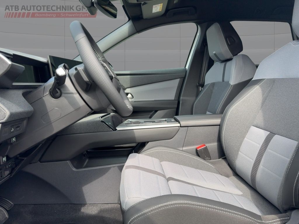 Fahrzeugabbildung Opel Grandland GS, AHK, Allwetter, 360 Grad Kamera, e