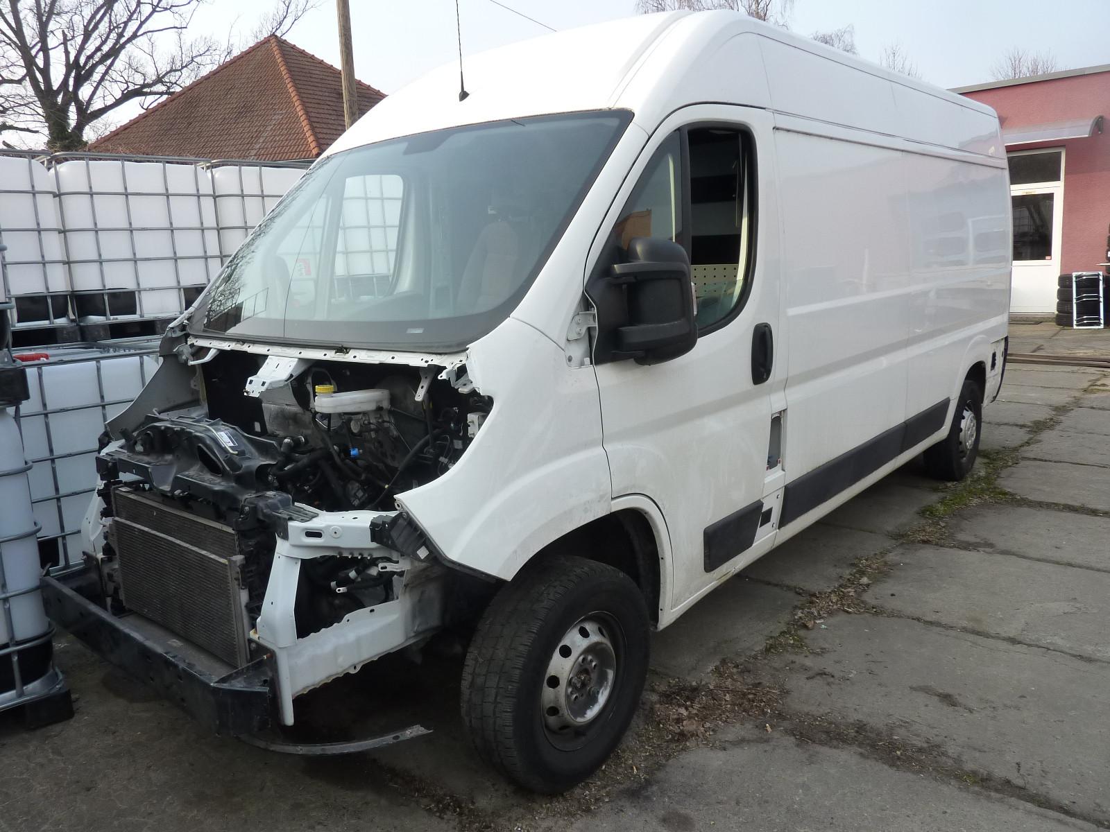 Citroën Jumper 33 L3H2 Business BlueHDi Diebstahlschaden