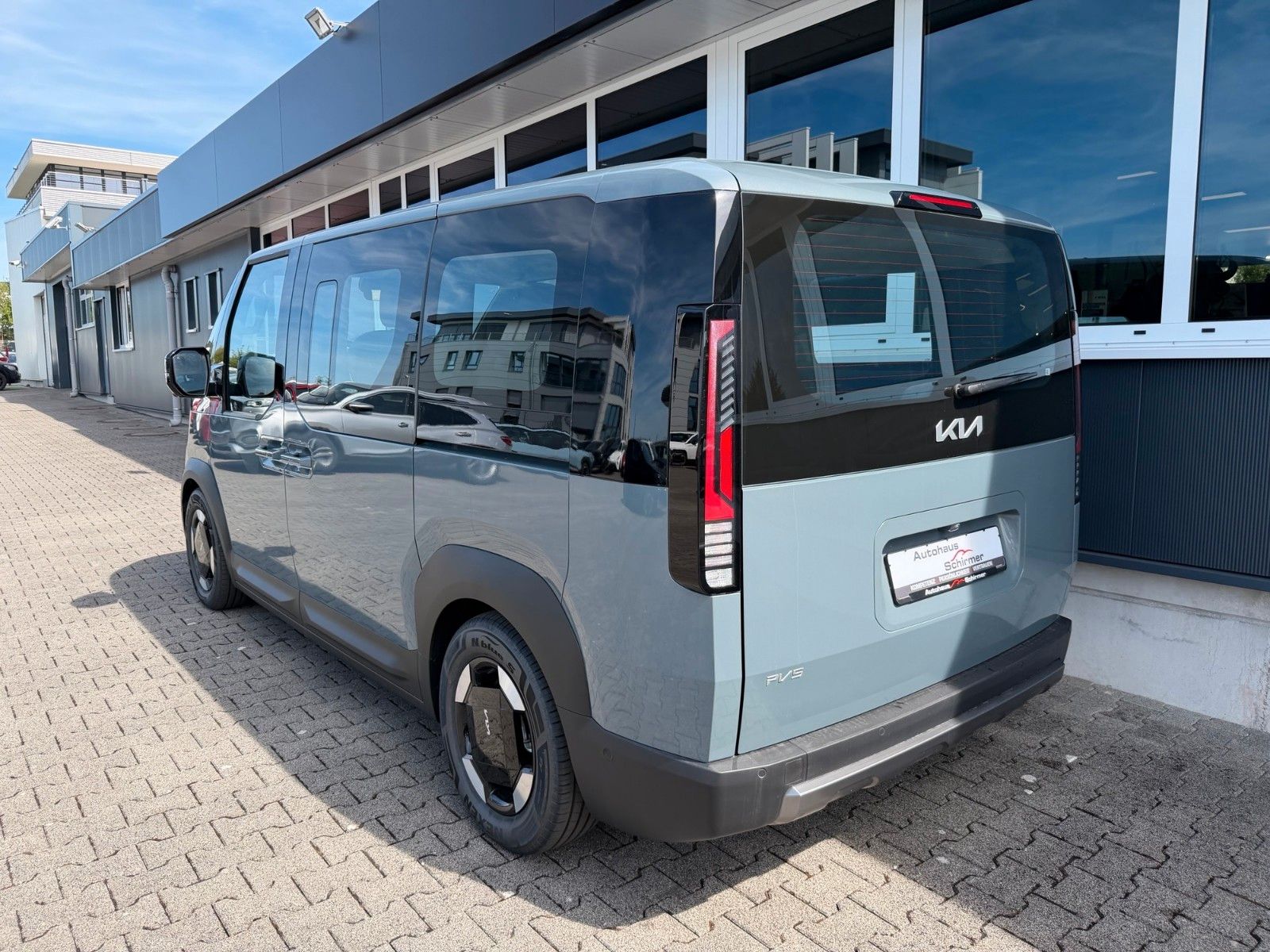 Fahrzeugabbildung Kia PV5 71,2 kWh Elite Wärmepumpe Alu LAGER!