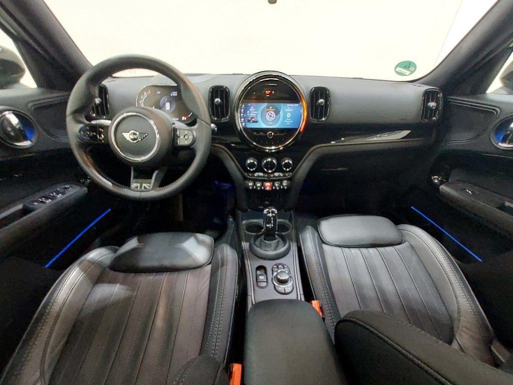 Fahrzeugabbildung MINI Countryman Cooper Yours Trim Pano Premium Plus