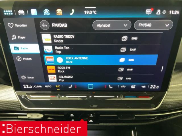 Volkswagen Golf 8 1.5 TSI DSG GTE Black PANO MATRIX HuD 360, миниатюра 27