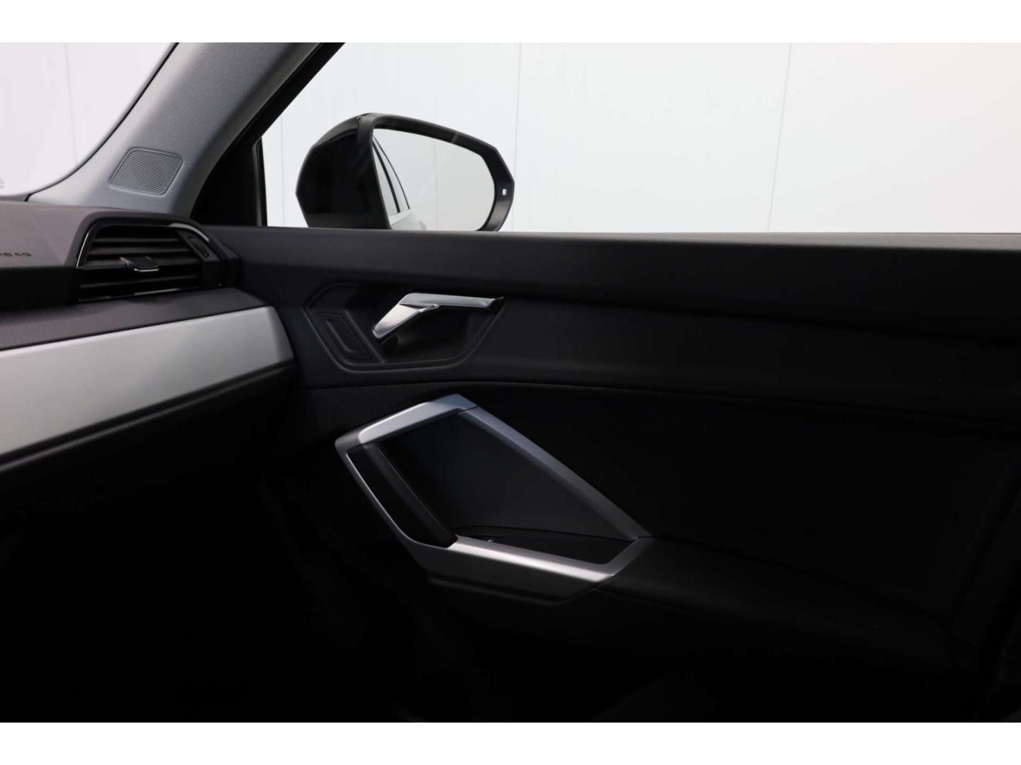 Audi Q3 Sportback 35 TDI S line Alca/NAV/Virt./RFK, миниатюра 20