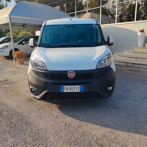 Fiat Doblo Cargo 1.6 Mtj 105cv P.L. 3 Posti Maxi