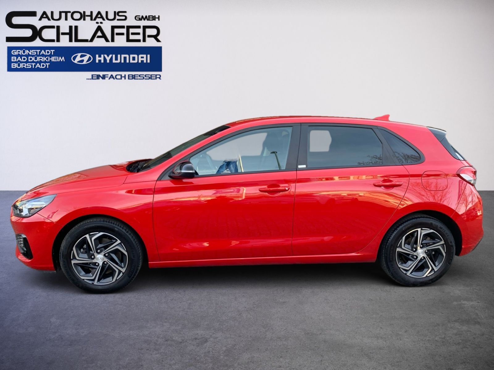 Fahrzeugabbildung Hyundai i30 1.0 T-GDI Edition 30 8x bereift 1Hd