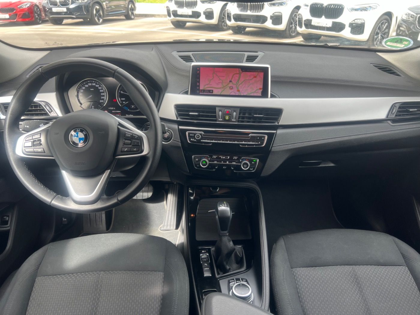 Fahrzeugabbildung BMW X2 xDrive25e Adv. NAVI/KomfZug 2 JAHRE GARANTIE