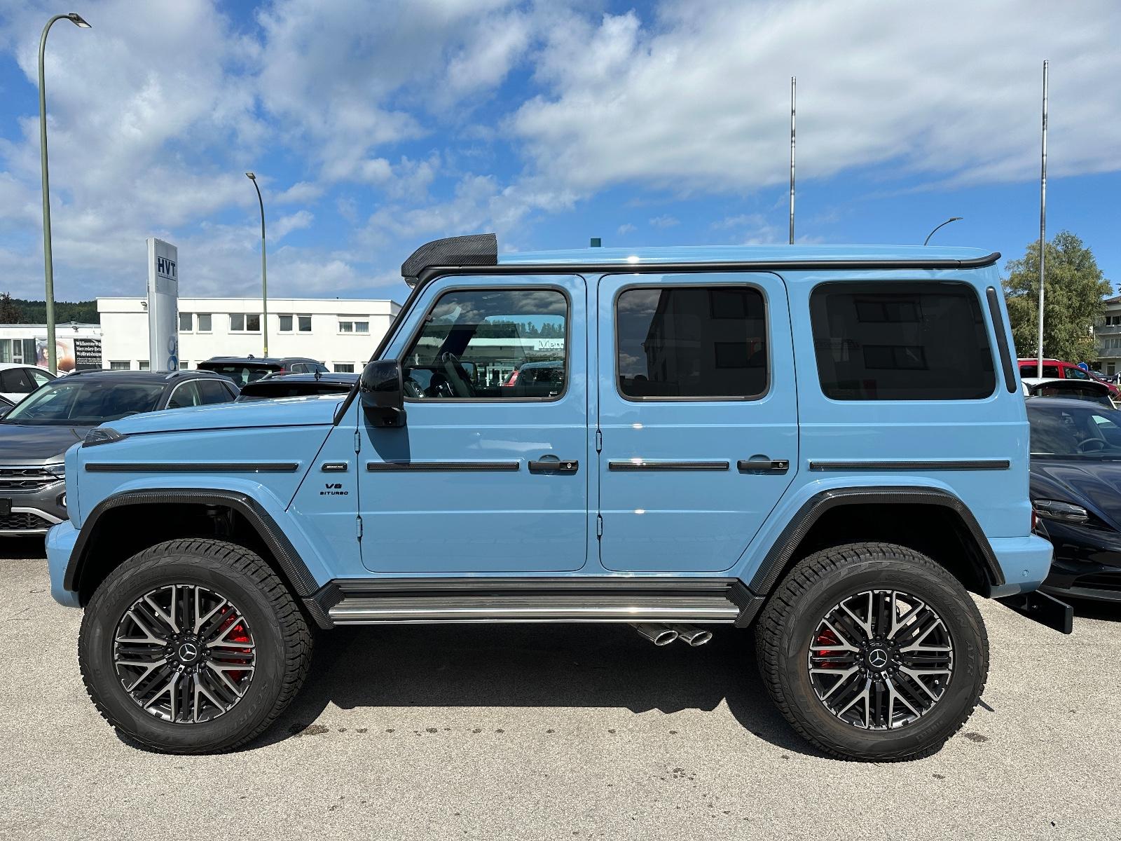 Mercedes-Benz G 63 AMG 4x4/Vintage Blue/Classic Red/Carbon... – 9