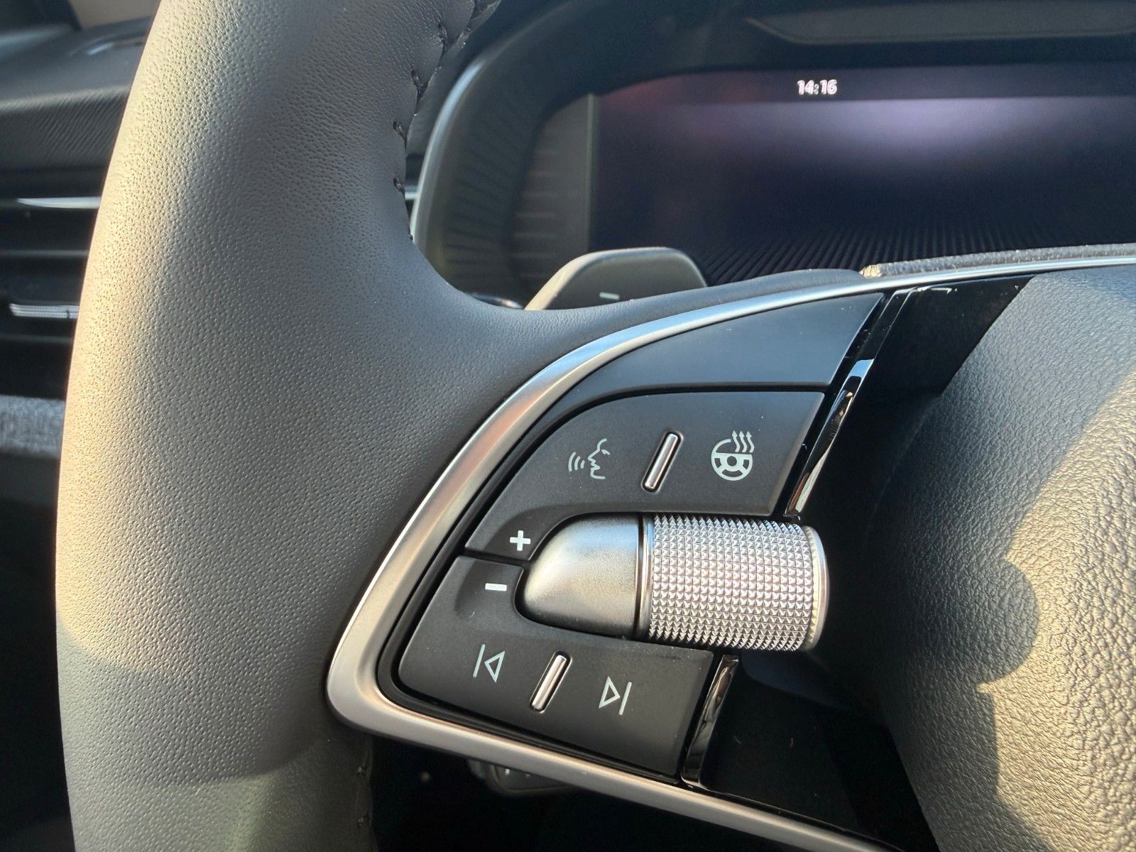 Fahrzeugabbildung SKODA Kamiq Balance 1,5 TSI 110 kW 7-Gang-DSG