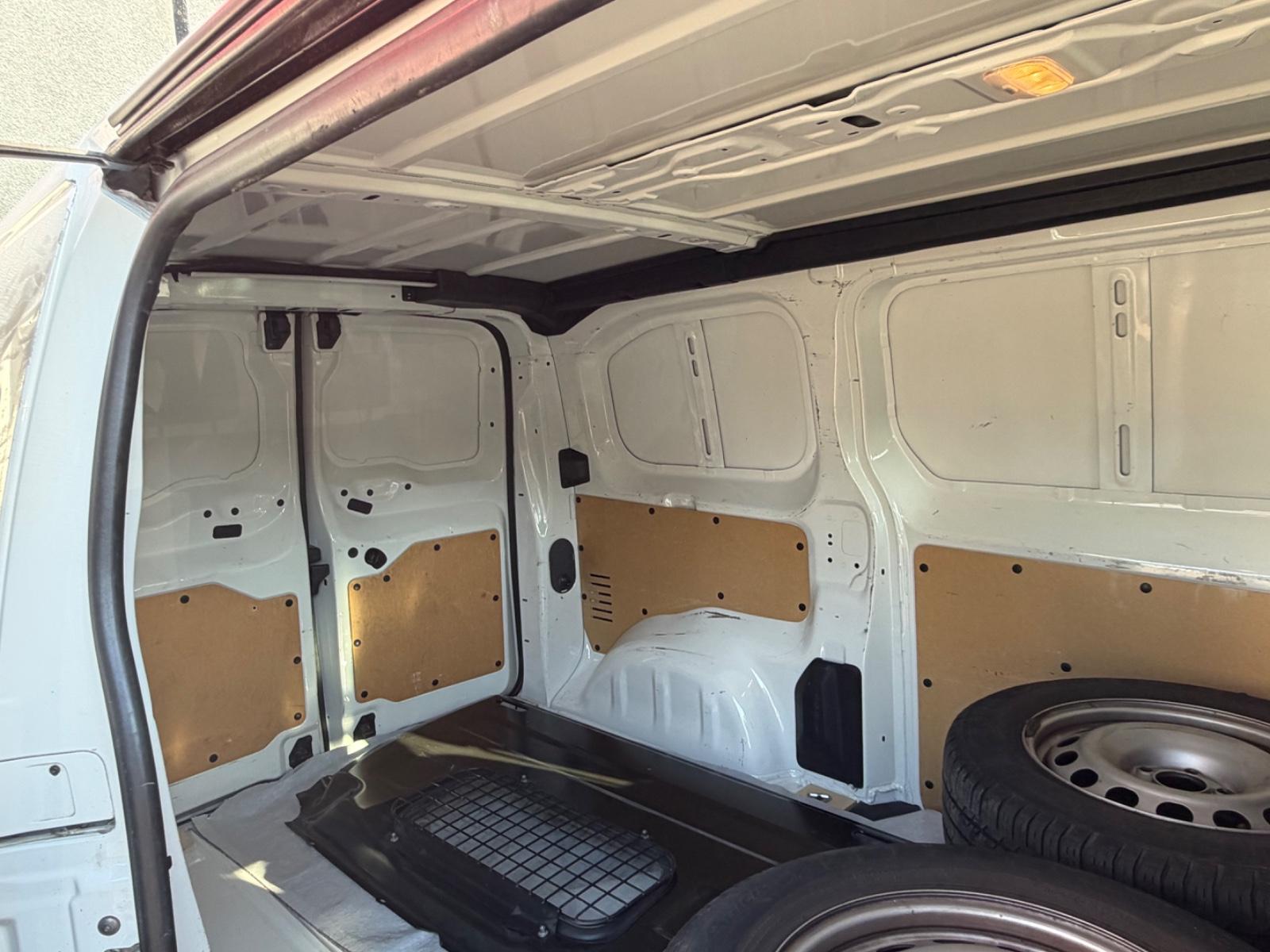 Peugeot Expert Kasten Premium L2*AHK*Transporter
