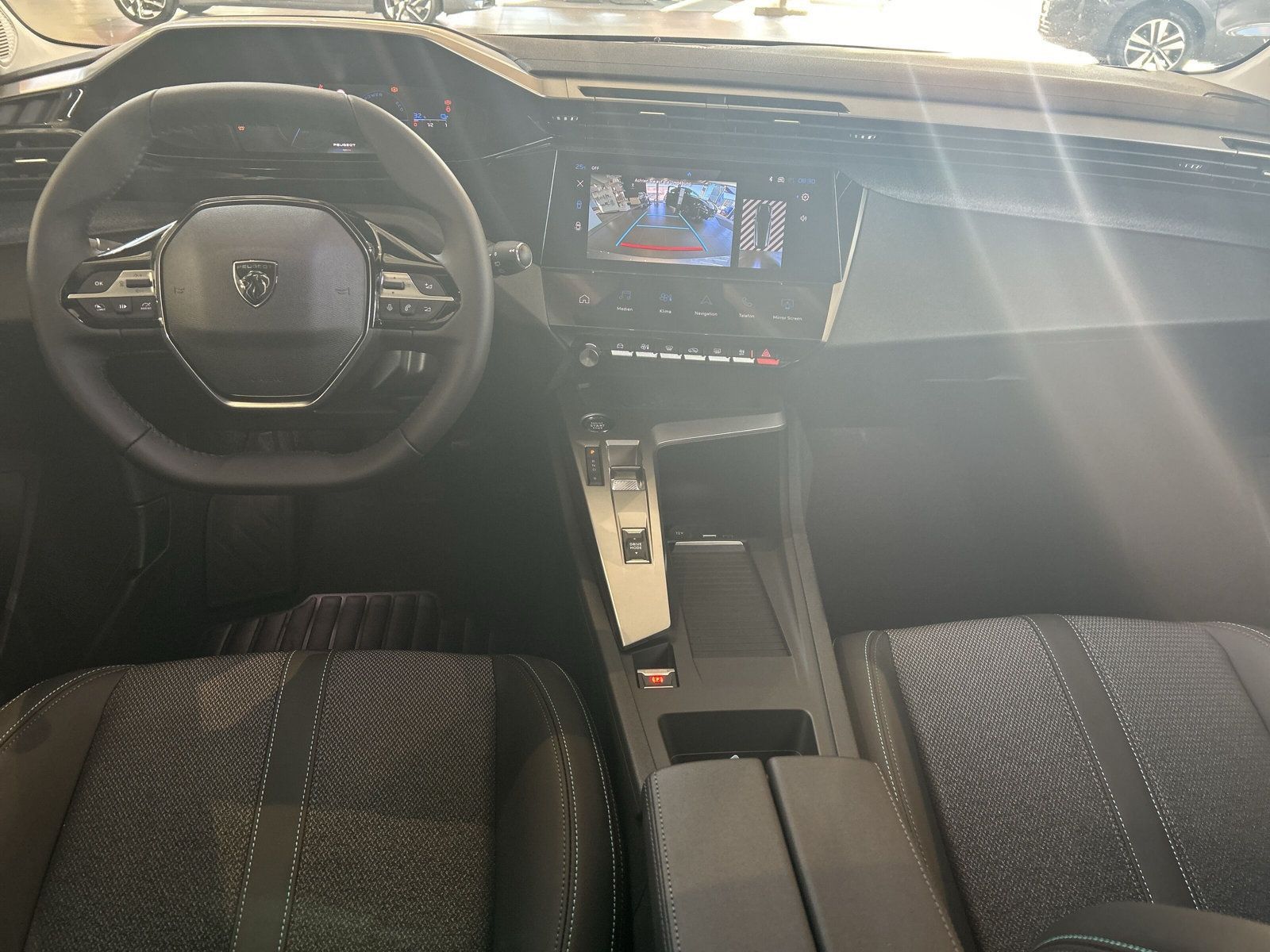 Peugeot 308 - Bild 12