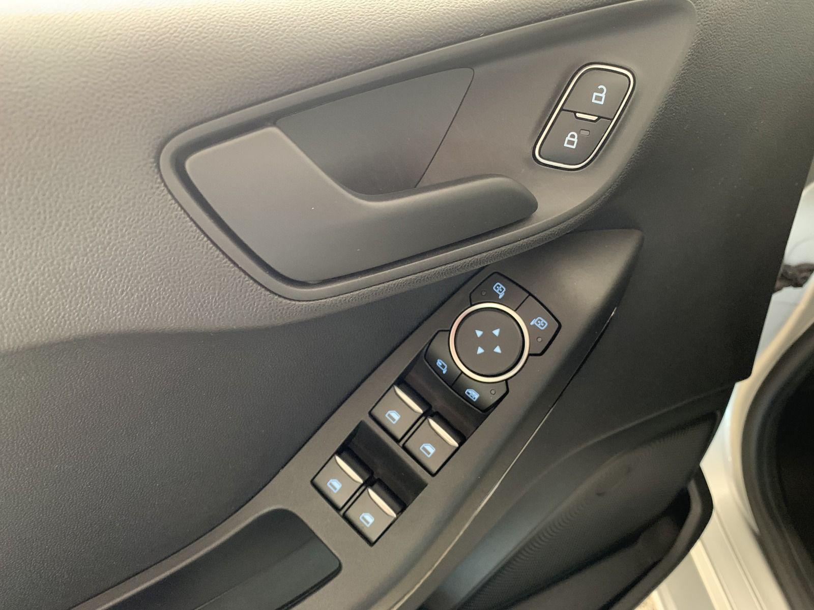 Ford Fiesta Cool&Connect 1.0 NAVI+SPURHALTE+SHZ+TEMP.