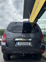 Nissan Pathfinder 3.0 SUV Geländewagen  Sitzer 3,5t Anh - Gelände gebraucht