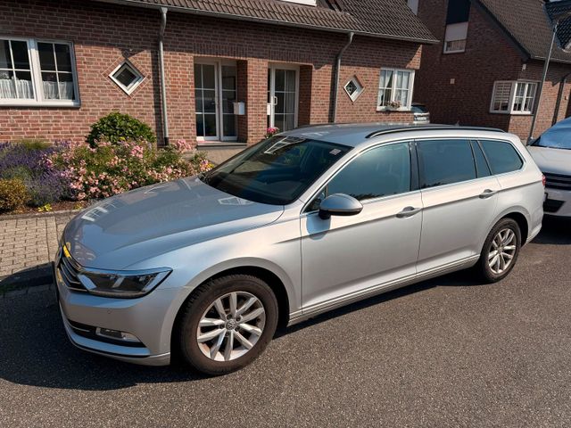 VW VW Passat Comfortline 2.0 TDI