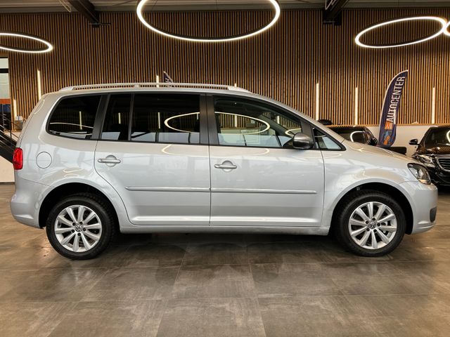 Volkswagen Touran Highline DSG *PANO*SHZ*NAVI*PDC*TEMPOMAT*