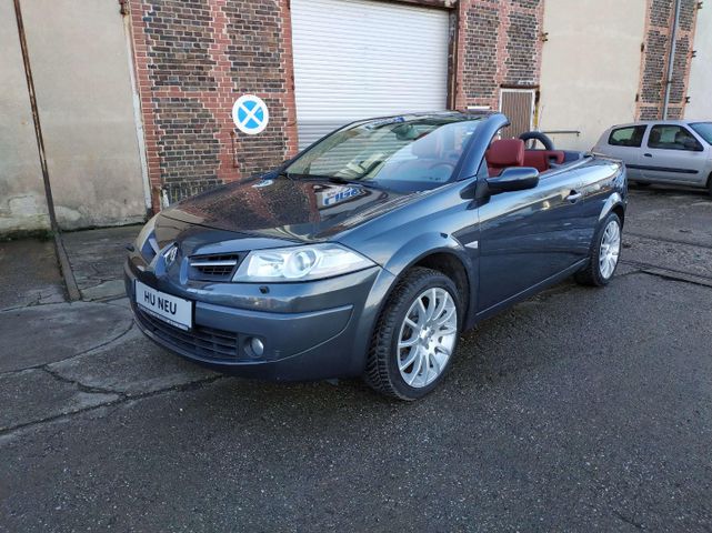 Renault Megane 2.0 Cabrio/TÜV NEU/Leder/ALU/PDC/Sitzheiz