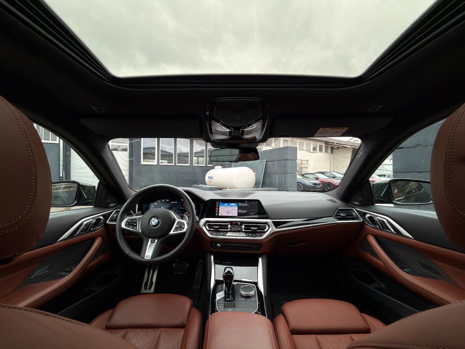 Fahrzeugabbildung BMW M440i xDr M Sport Pro Laser StHzg HUD HK S-Dach