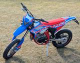 Beta RR 125 R 4T Supermoto  - BETA KLEINKRAFTRAD