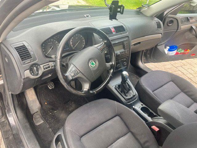 Skoda Octavia 2005 — photo 8