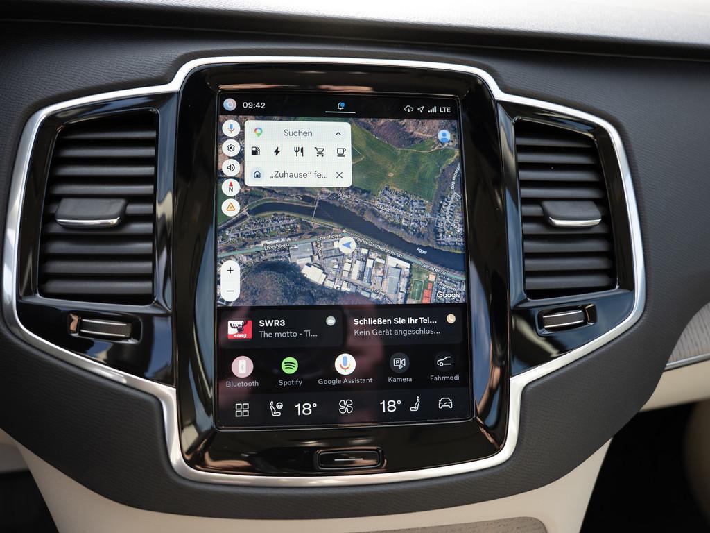Volvo XC90 Recharge T8 AWD AHK ACC FACEL. STANDHZ LED