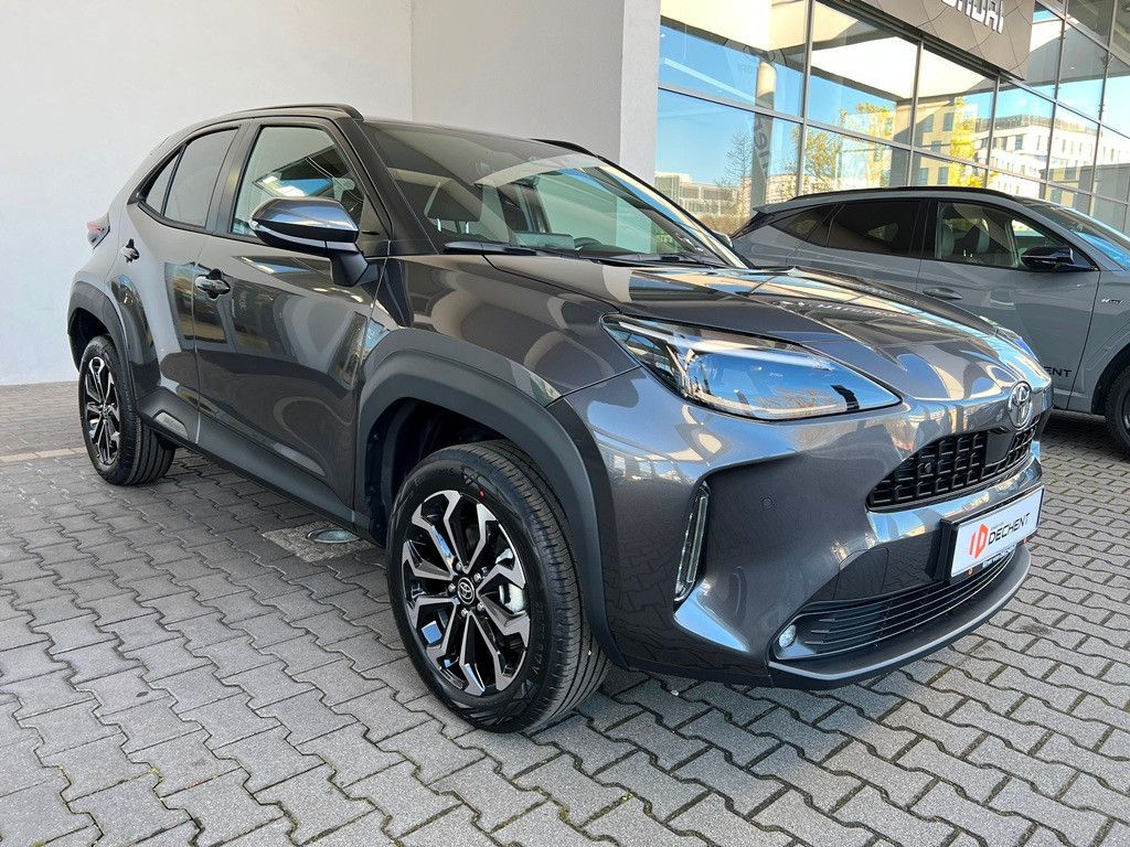 Fahrzeugabbildung Toyota Yaris Cross 1.5 E FWD Teamplayer KlimaA,LED,Navi