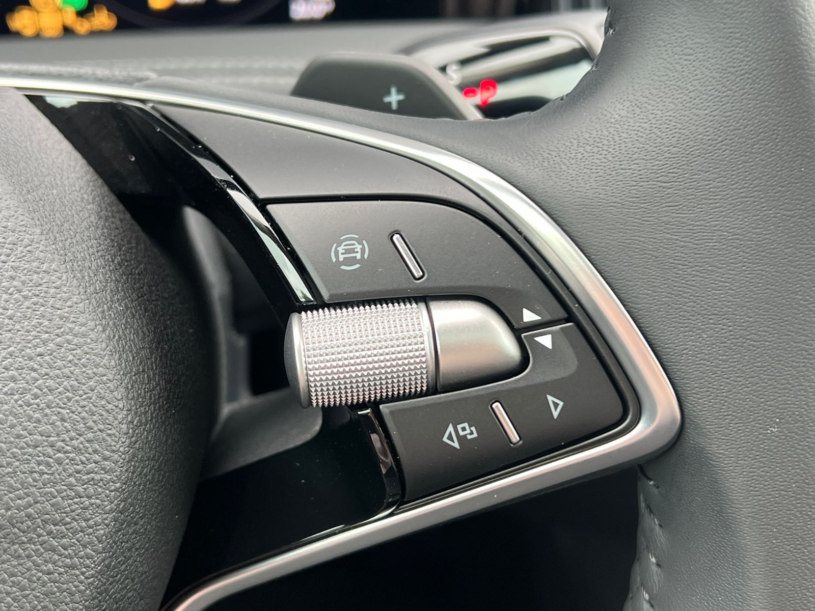 Fahrzeugabbildung SKODA Superb Combi L&K 2.0 TDI DSG 4x4 *AHK, Matrix-LE