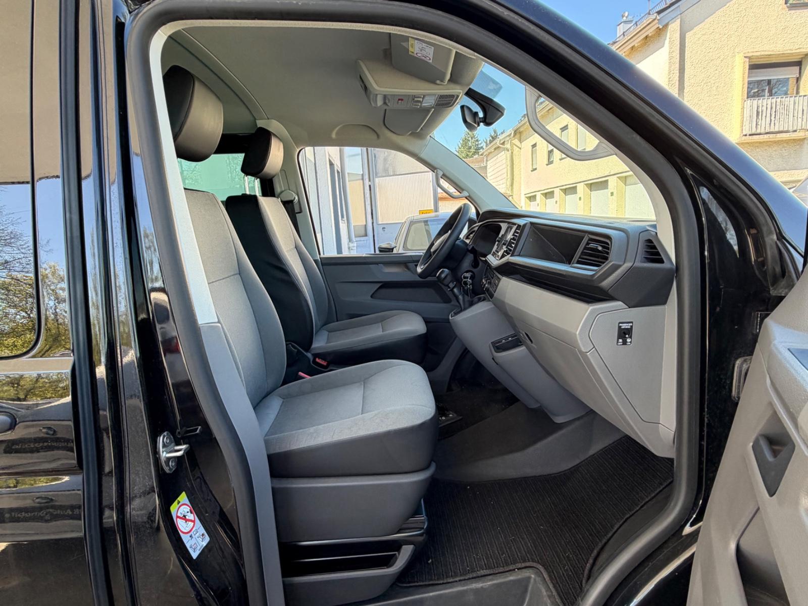 Volkswagen T6  9Sitzer