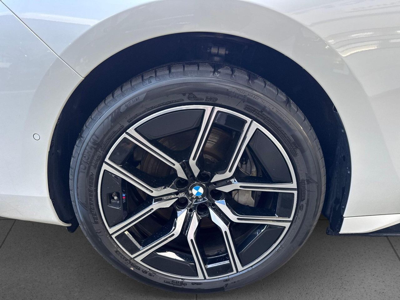 BMW i7 - Bild 16