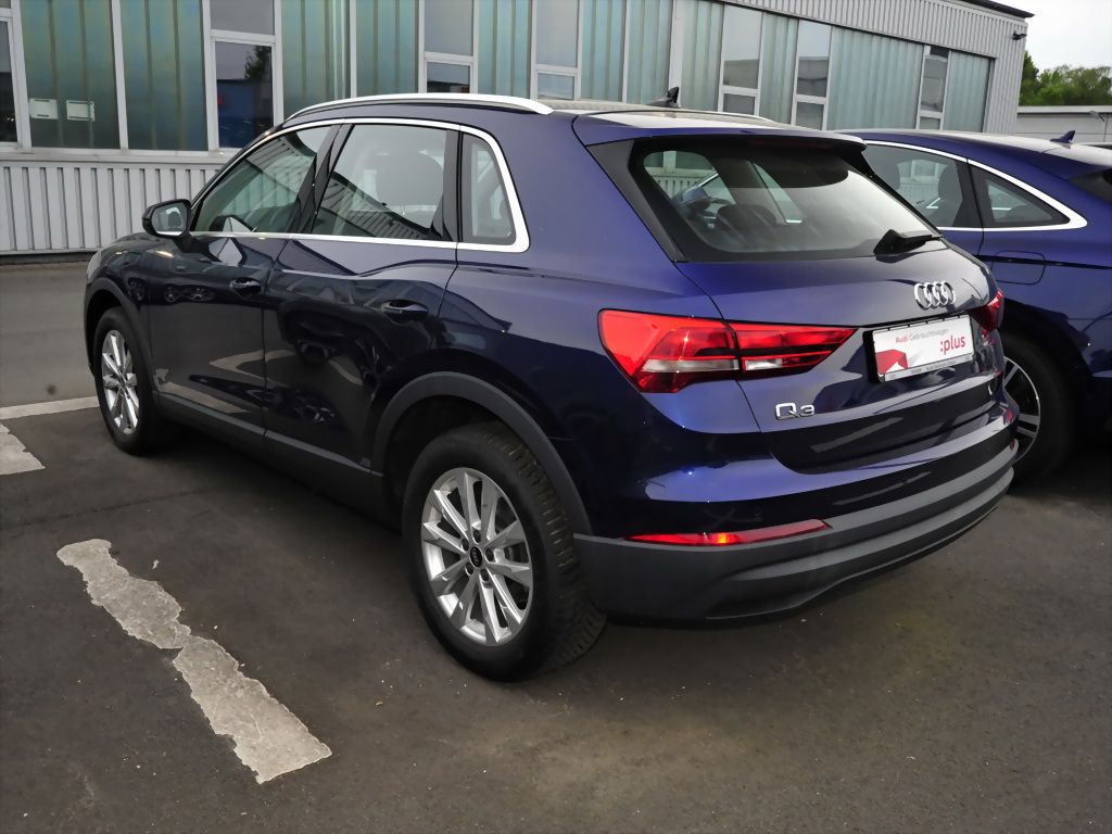 Audi Q3 45 TFSI e S tronic Navi PDC Sitzhzg. Tempomat foto 4